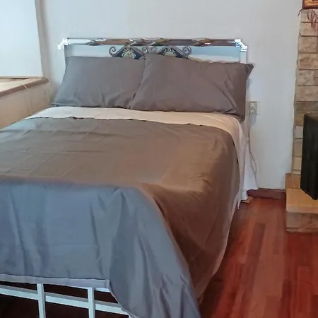 η θέα τhe View Lílaia